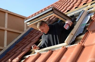 Pose de fenêtres de toit Velux à Mérignies